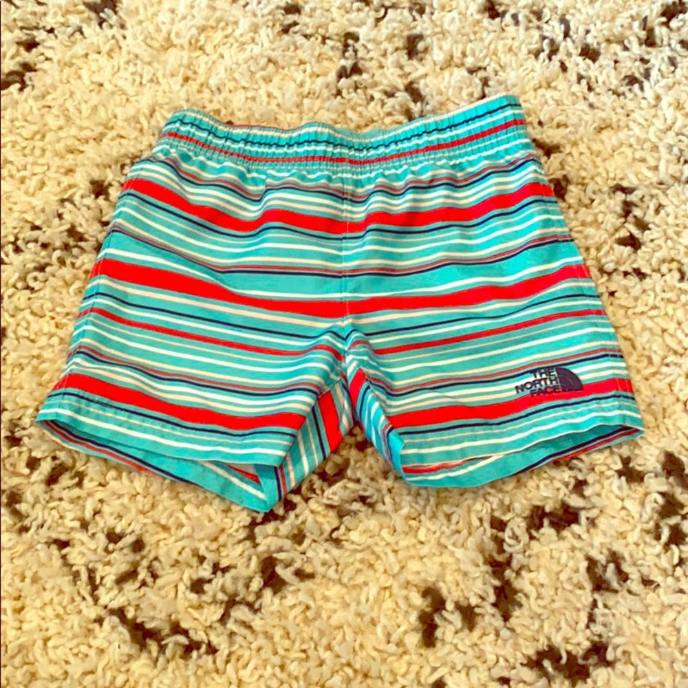 NWOT North Face shorts